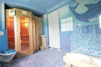 Hotel apartamentowy Reethaeuser Auf Ruegen 3*